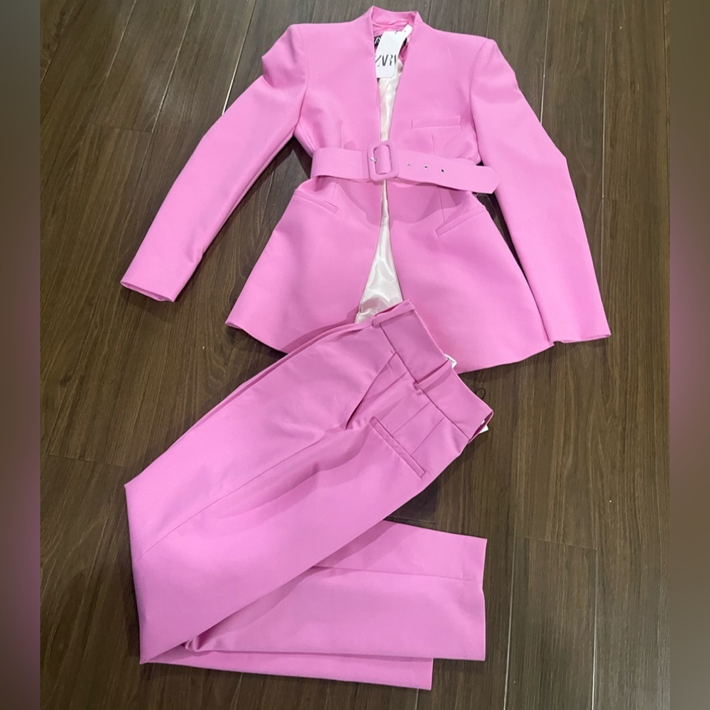 - Zara pink belted classic Pant Suit - Picture 5 of 13